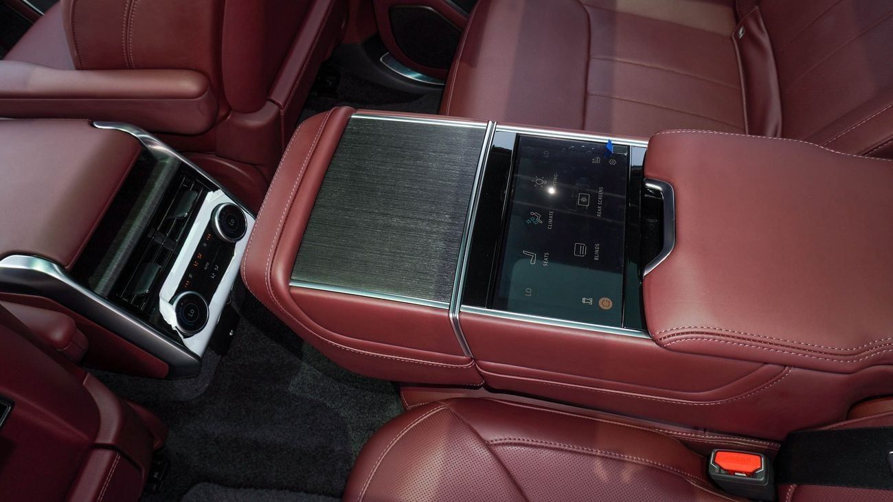 Land Rover Range Rover LWB Autobiography P530 4.4L