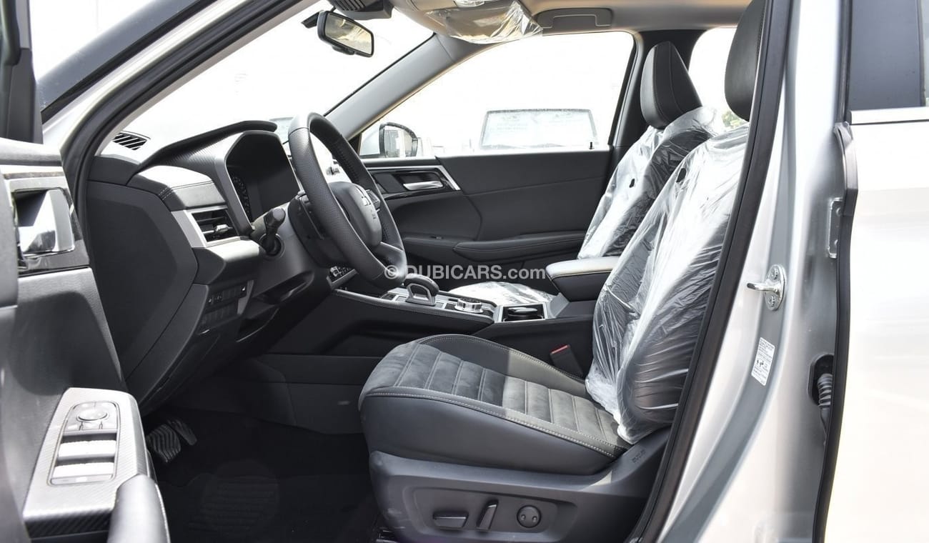 Mitsubishi Outlander MITSUBISHI OUTLANDER 2.5L 4WD 2023 (ONLY FOR EXPORT)