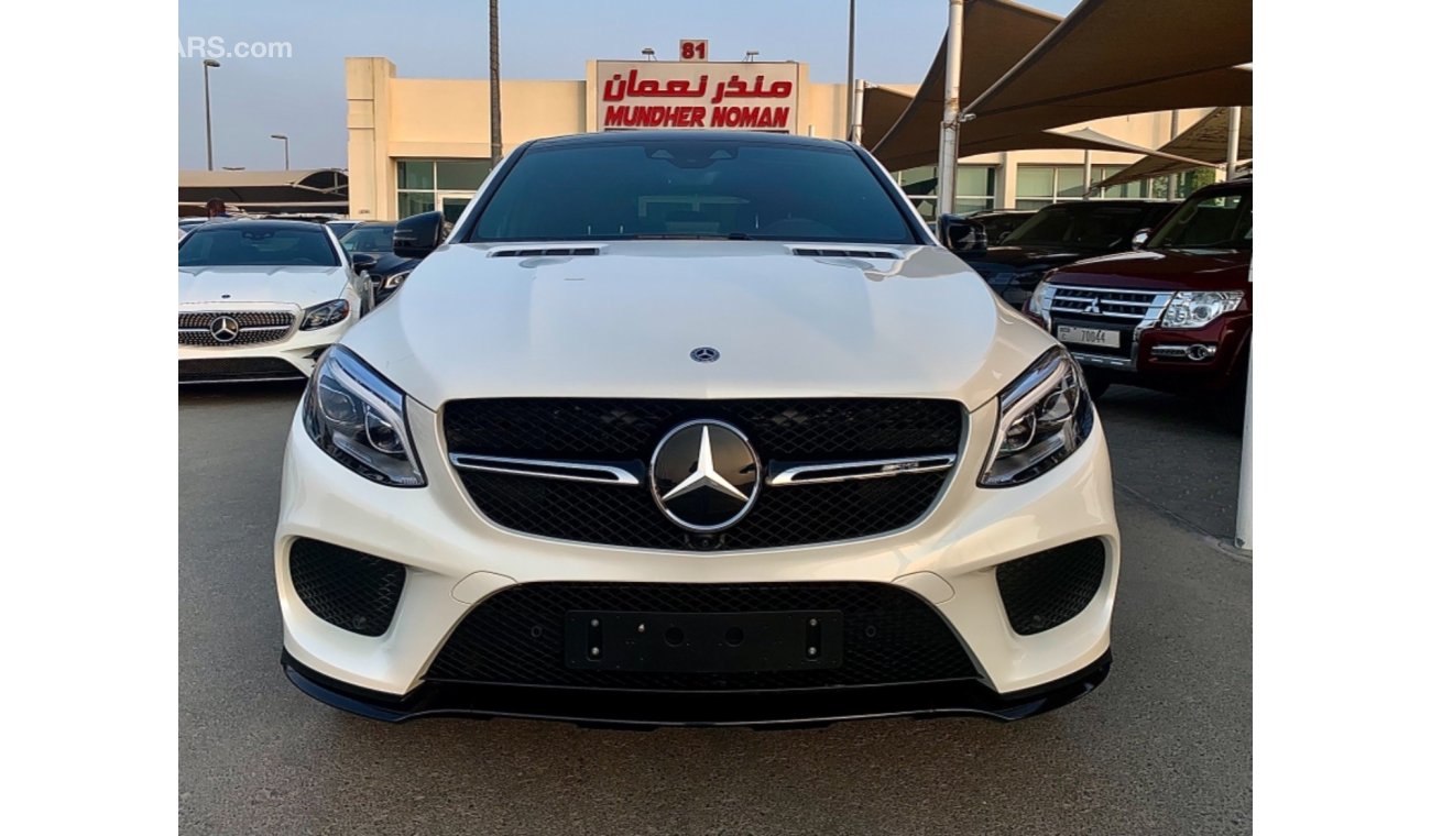 Mercedes-Benz GLE 43 AMG Mercedes-AMG GLE43 full option 2019 model    Panoramic roof opened   Four cameras, front radar, rear