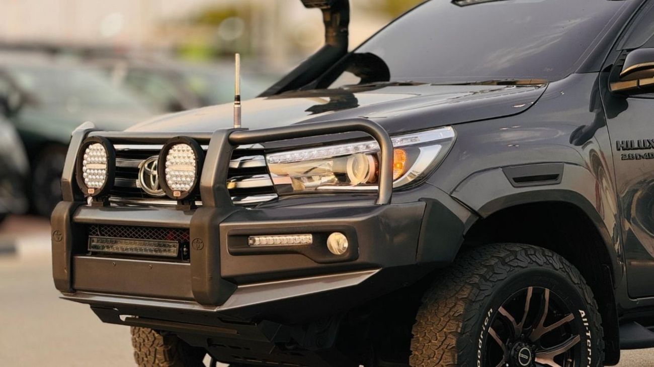 Toyota Hilux PREMIUM BULL BAR WITH LED FOCUS LIGHTS | ROOF TOP LED | AIR SNORKEL | RHD | 2017 | HILUX BOOT LID |