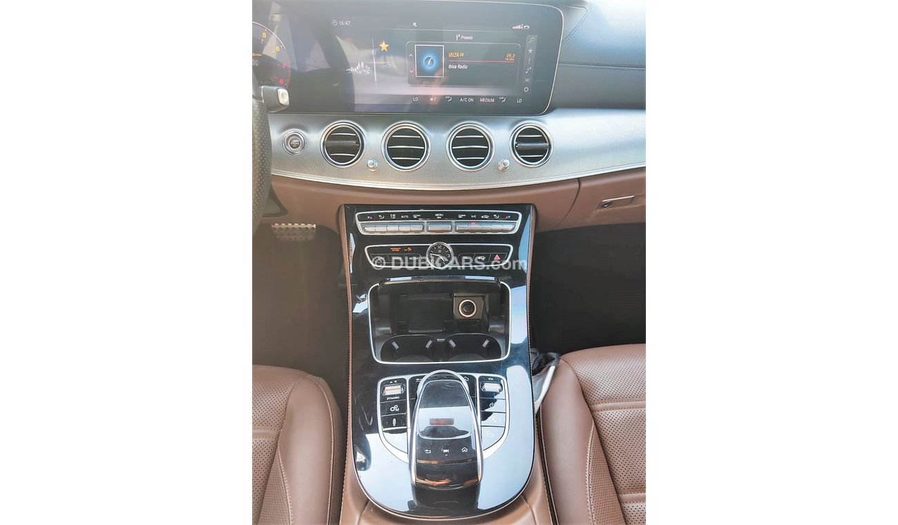 Mercedes-Benz E 43 AMG 3.0L V6 biturbo