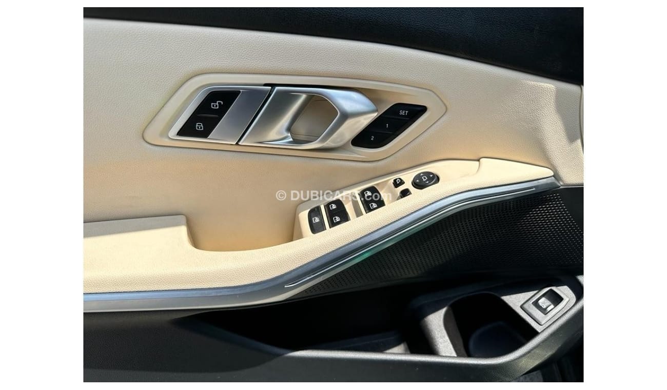 بي أم دبليو 330i اكسكلوسيف