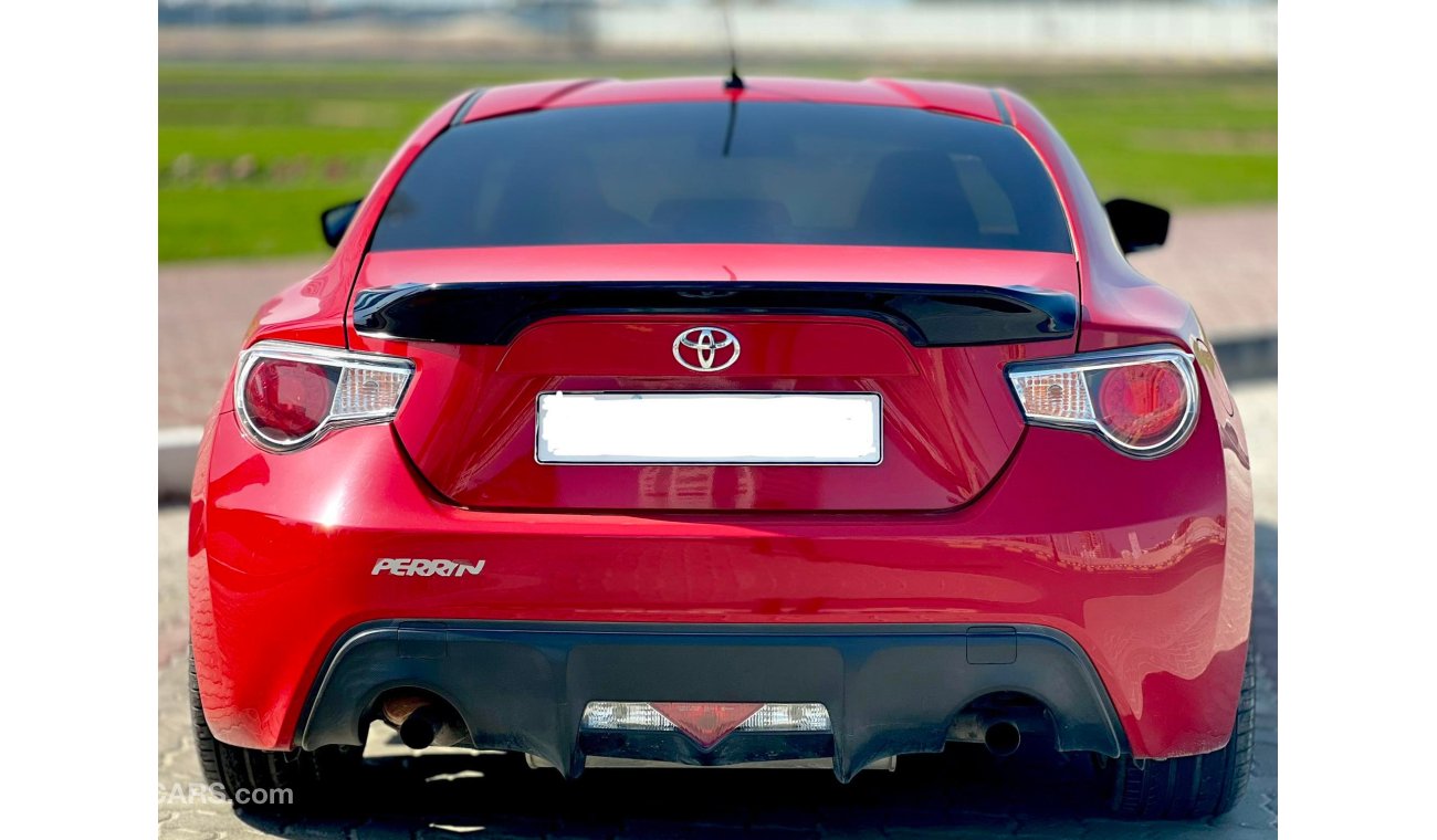 Toyota 86 LOCAL OR EXPORT 2013 GCC 2.0 SPORTS CAR MANUAL