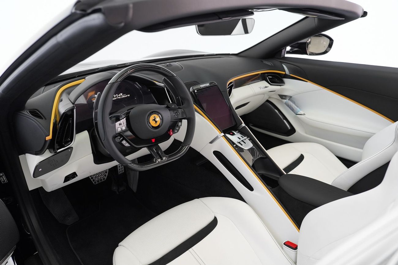 Ferrari Roma Ferrari Roma Spider