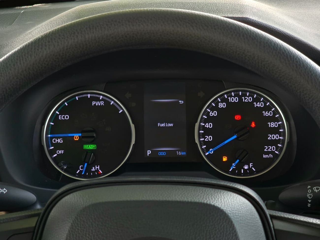 تويوتا راف ٤ TOYOTA RAV4 2.5 HYBRID - XLE - G - MID OPTIONS - 2025 MODEL - WHITE INSIDE BEIGE - OMANI