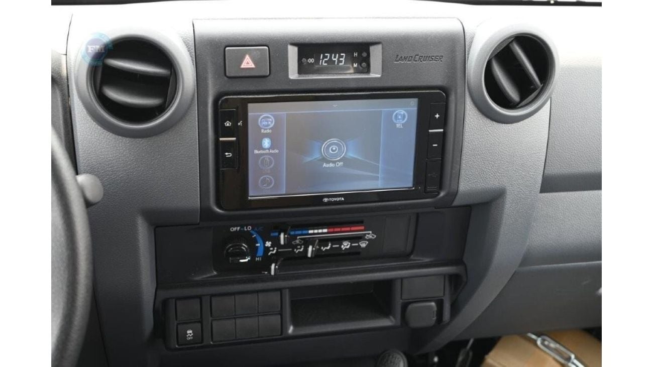 Toyota Land Cruiser Pick Up 79 Double Cab Limited