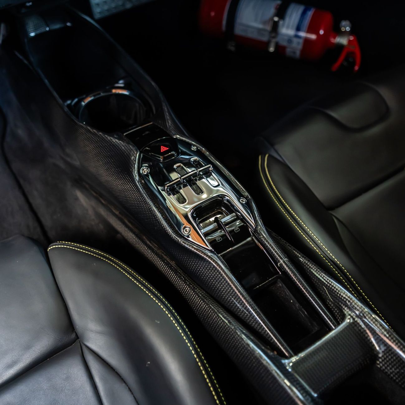 فيراري SF90 ستراديل 2022 FERRARI SF90 ASSETO FIORANO ( NOVITEC BODY KIT ) DONE ONLY 5000KM GCC WITH WARRANTY