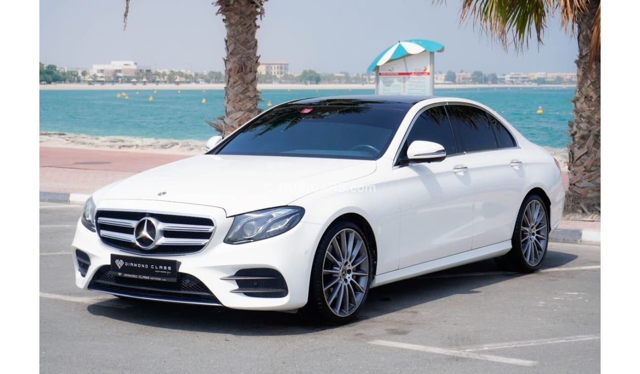 Mercedes-Benz E300 Premium Mercedes E300 AMG  Panoramic 2020 GCC Under Warranty