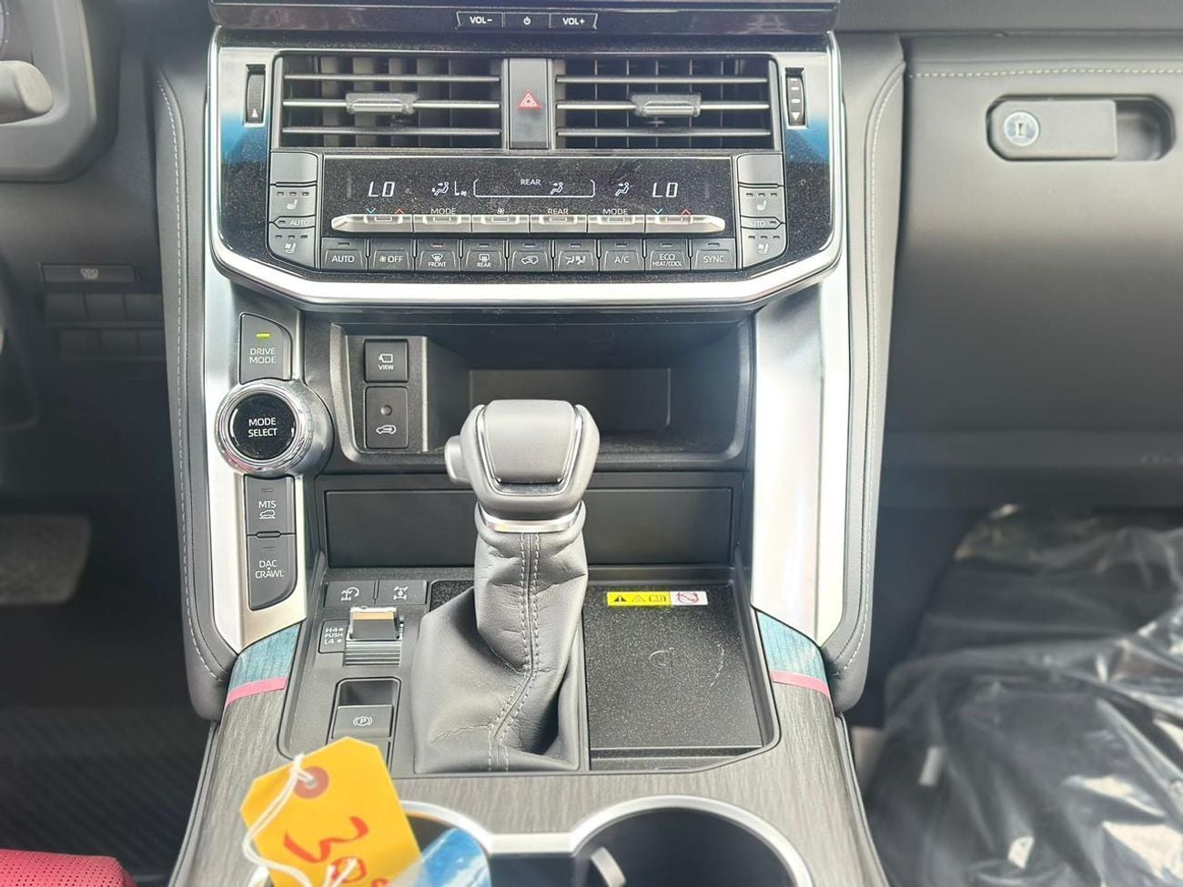 تويوتا لاند كروزر TOYTA LAND CRUISER VXR 3.5 TWIN TURBO 2026