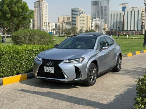 Lexus UX250h F-Sport