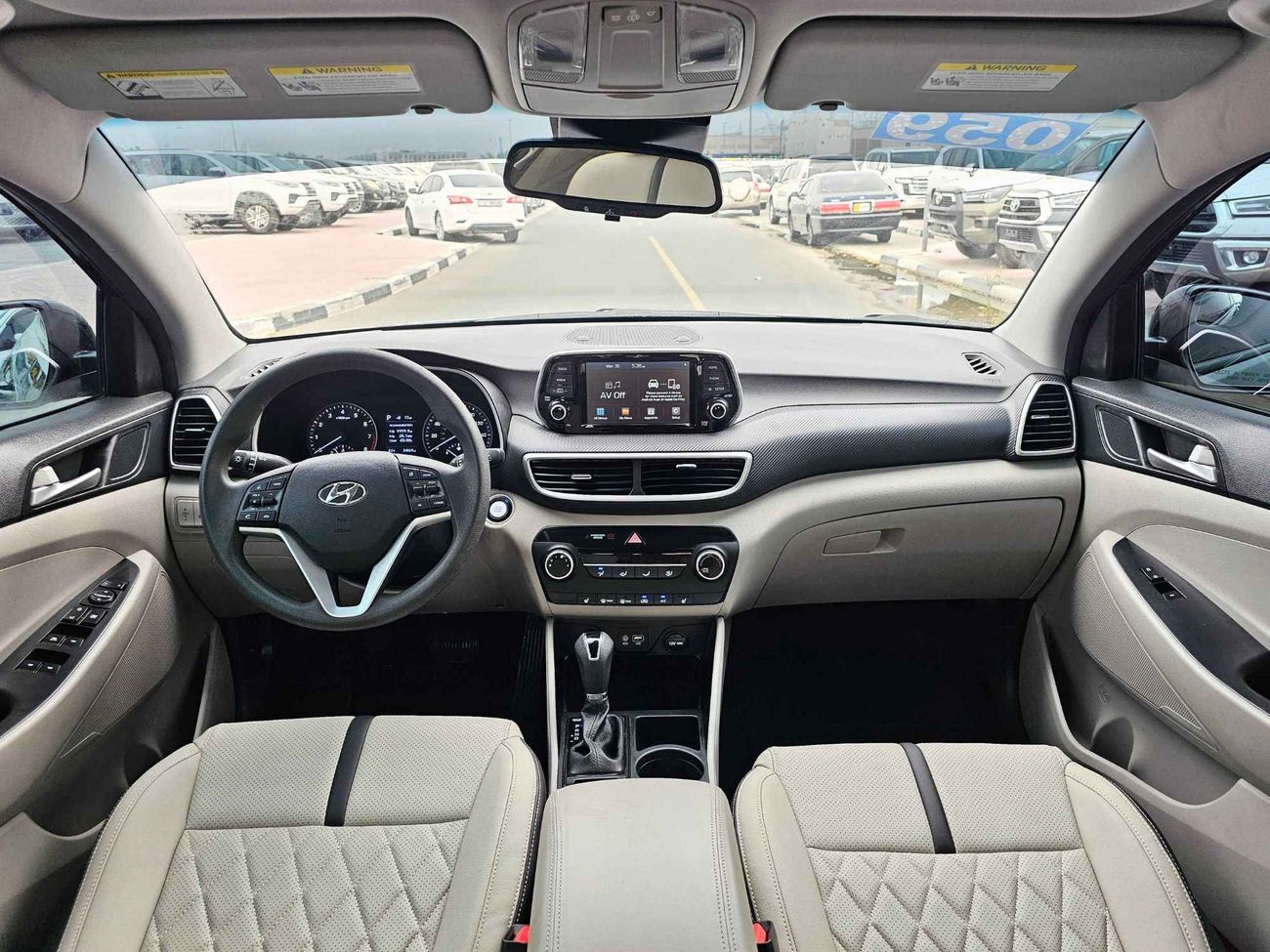 هيونداي توسون LIMITED // V4 // 700 AED MONTHLY //  LEATHER SEATS // PUSH START (LOT # 11312)