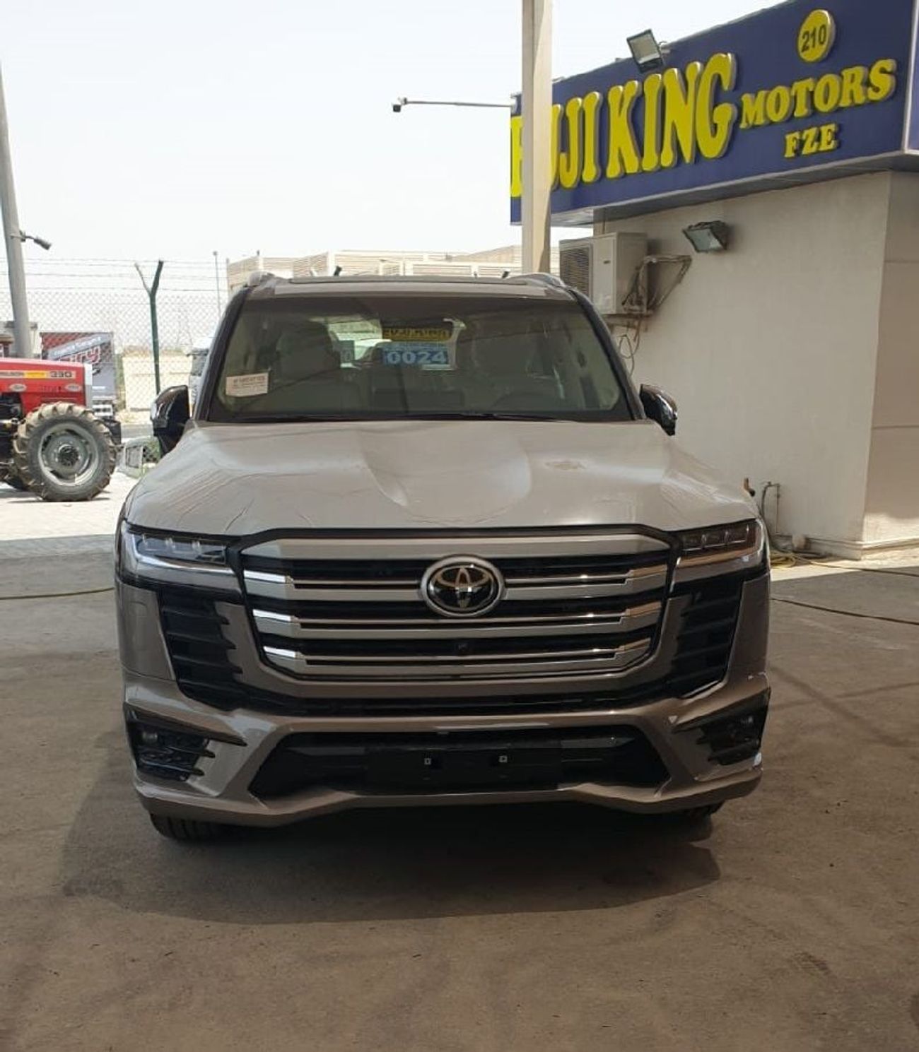 Toyota Land Cruiser VXR 3.5L LC300 3.5L VXR Twin Turbo