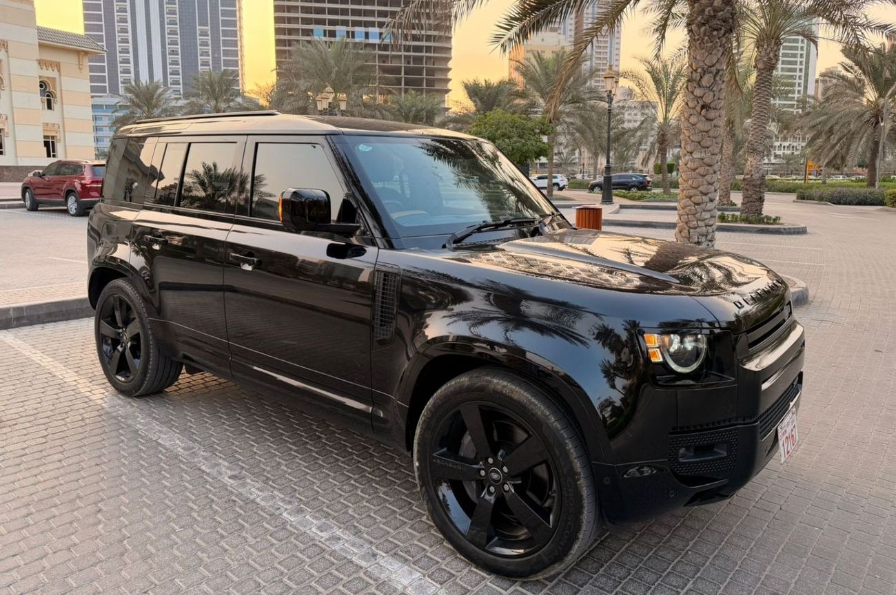 لاند روفر ديفندر diesel 3.0 liter ,right hand ,automatic