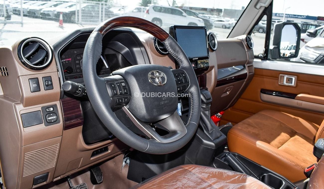 Toyota Land Cruiser Pick Up