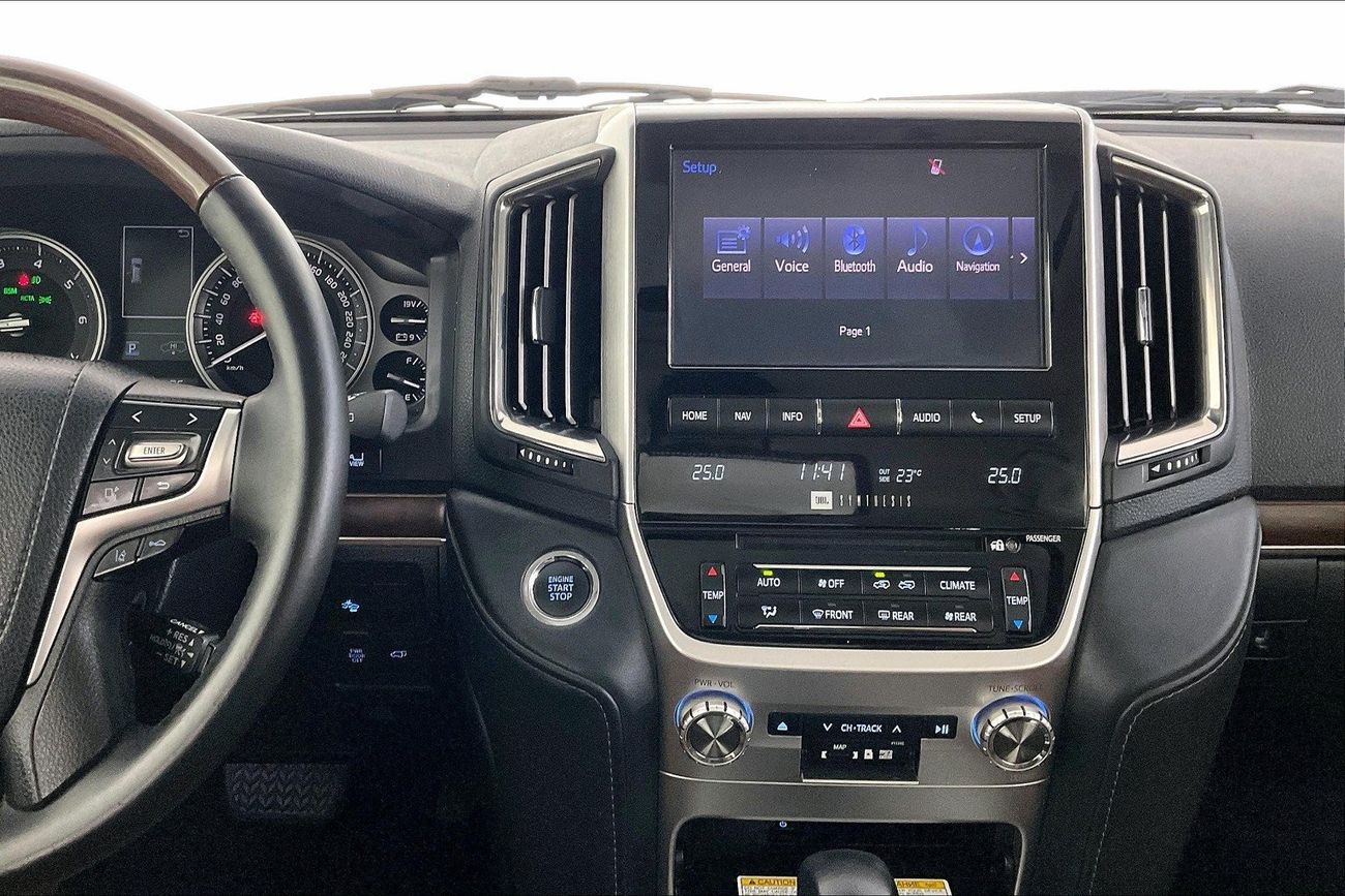 Toyota Land Cruiser VXR | Guaranteed Warranty | 0 Down Payment