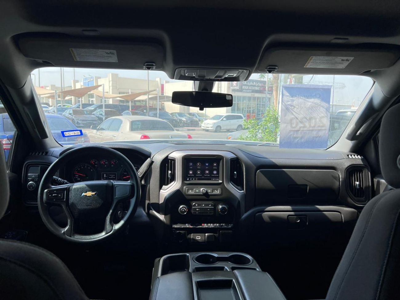 شيفروليه سيلفارادو Very clean car low mileage 4 cylinder turbo