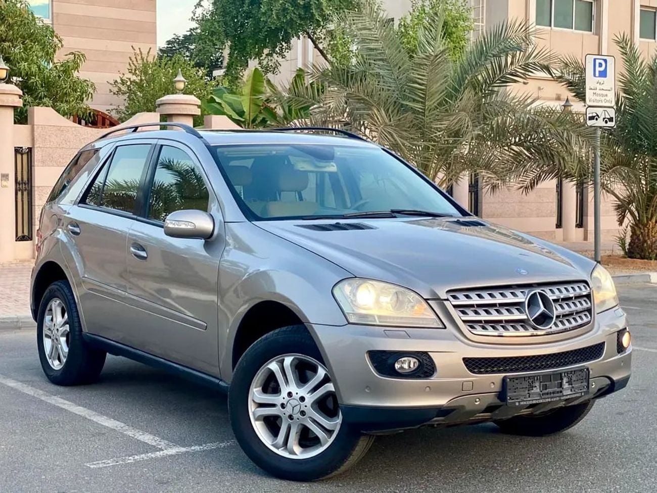 مرسيدس بنز ML 350 AGENCY SERVICED MERCEDES ML-350 AMG 4MATIC || ORIGINAL PAINT
