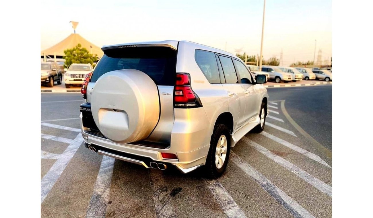 Toyota Prado 2011 [Right Hand Drive] 3.0CC Diesel Automatic Face-Lifted Leather Seats Premium Condition.