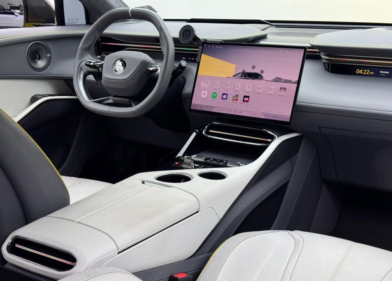 لوتس إيليتري 2024 Lotus Eletre R, 2029 Lotus Warranty, 2028 Lotus Service Pack, Full Lotus Service History, GCC