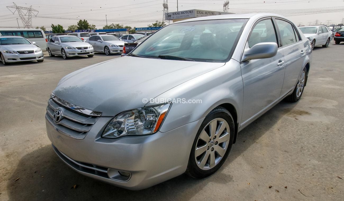 Used Toyota Avalon XLS 2007 for sale in Dubai 93320