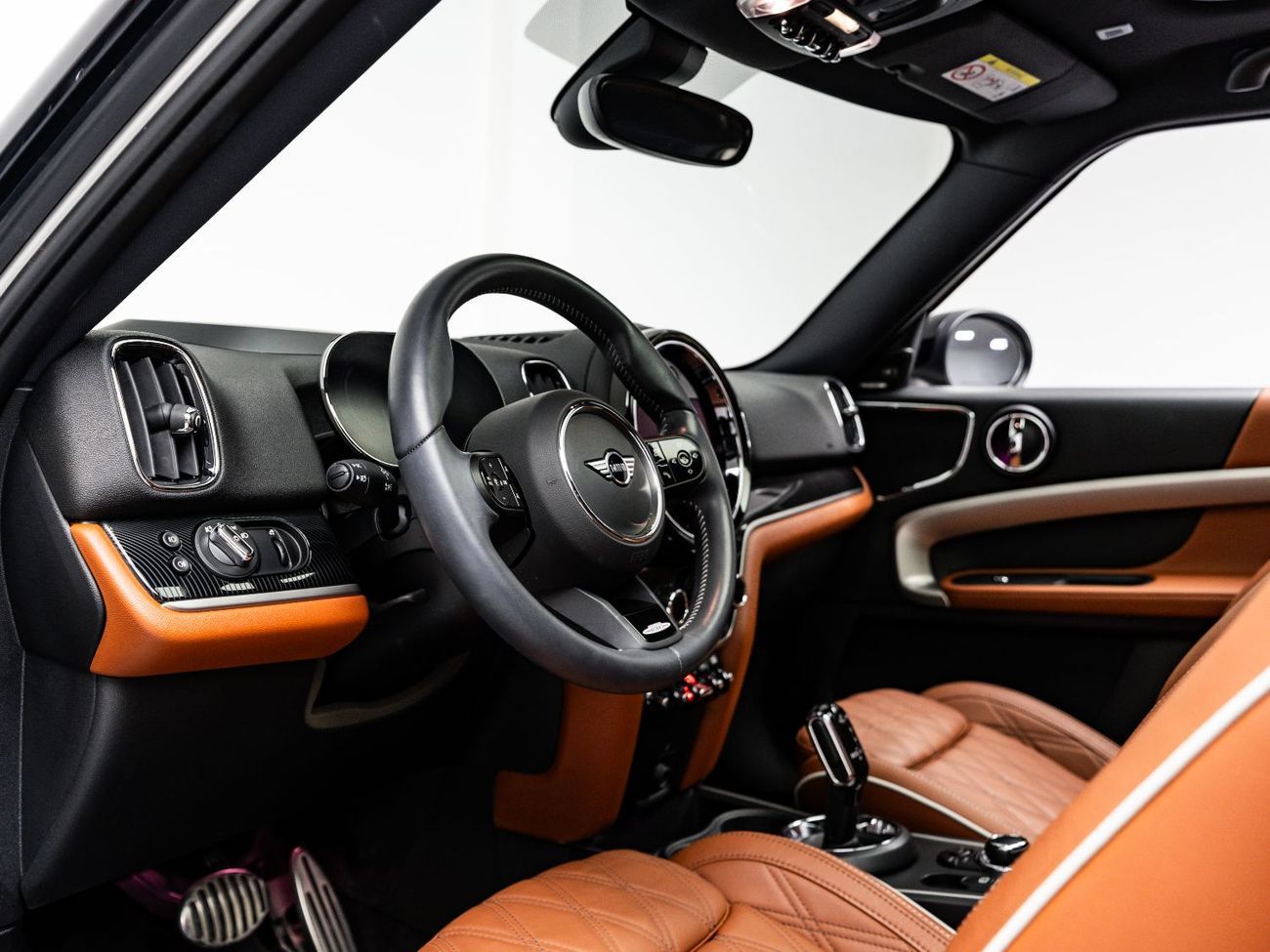 Mini Countryman The BEST Ramadan Offer in the UAE - Limited Time Only, February 2027 Warranty + Service Contract