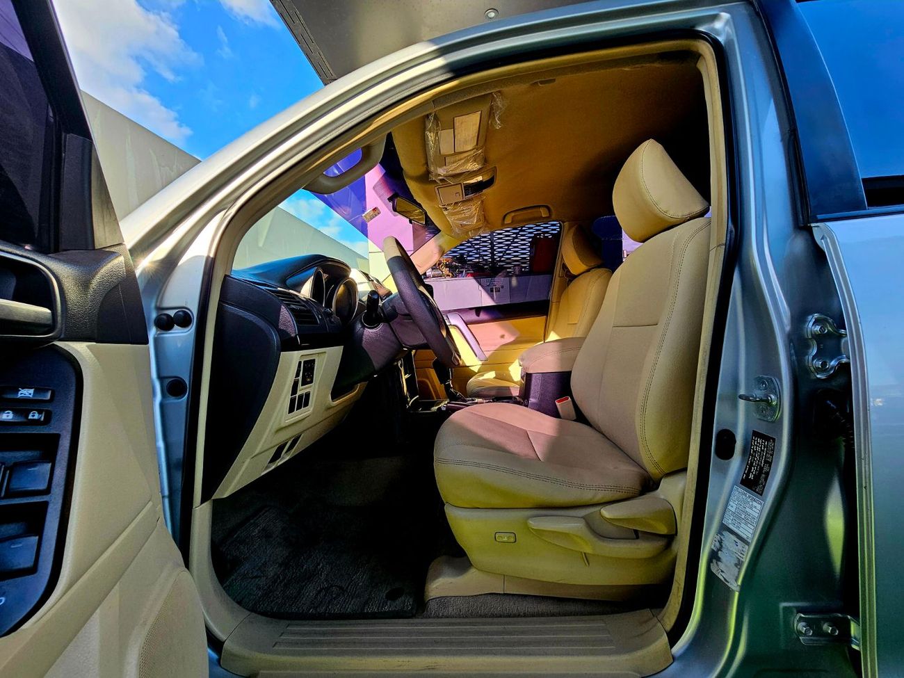 Toyota Prado TXL/ V6 4.0/ LEATHER/ LOW MILEAGE/ SINGLE OWNER