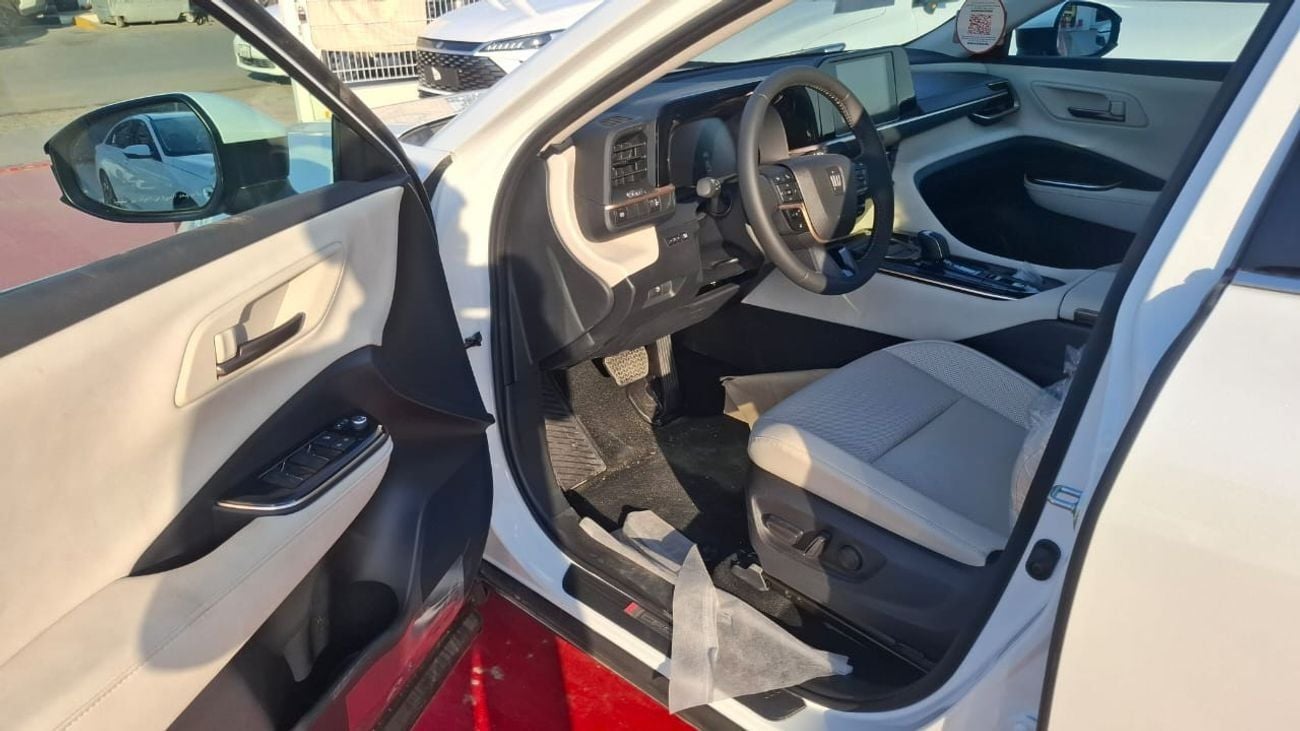 Toyota Crown 2026 TOYOTA CROWN HYBRID GCC 2.5L HEV