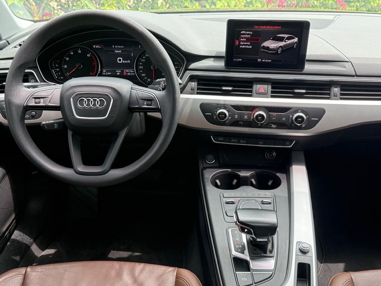 Audi A4 35 TFSI S Line 2.0L Best Offer Audi A4 S-Line Ultra 2018 GCC Specs - Excellent Condition