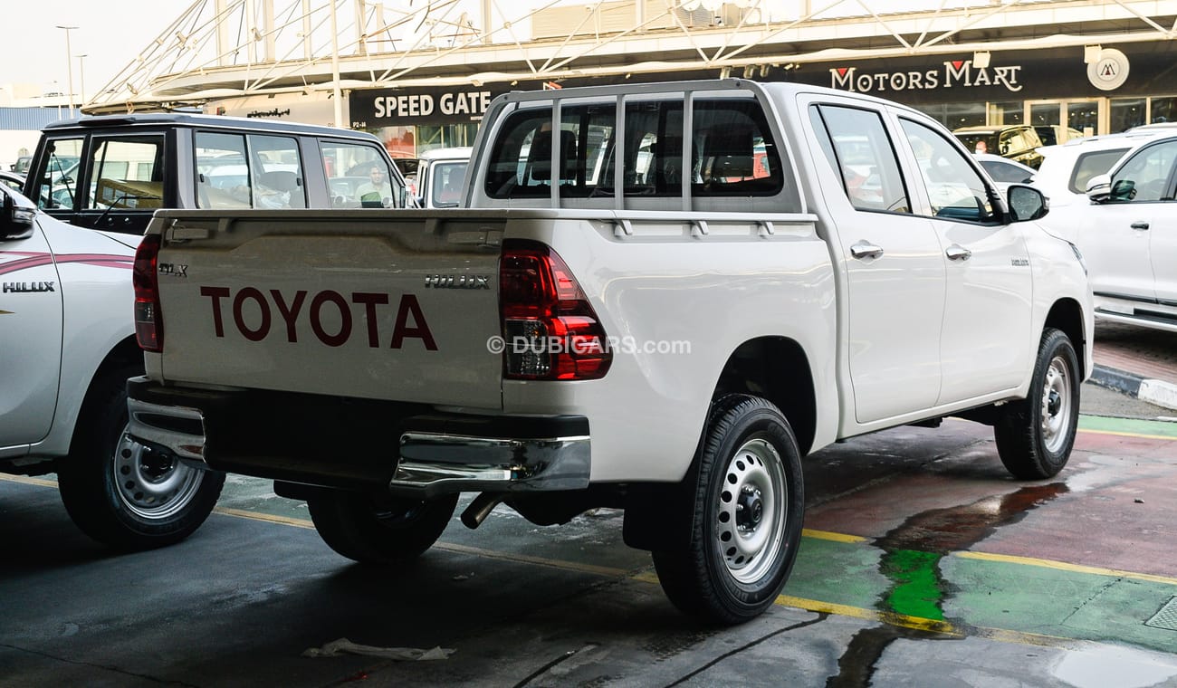 تويوتا هيلوكس 2.4L Diesel