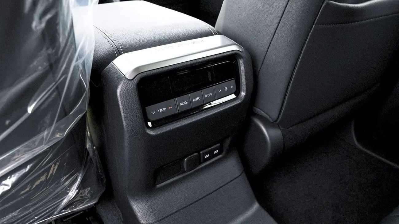 تويوتا برادو VXR all rounder 2.8 diesel GCC Specs