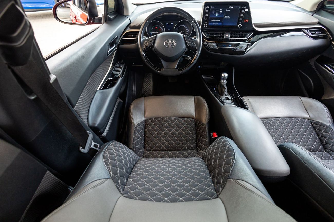 تويوتا CHR GX 1.8L (96 HP)