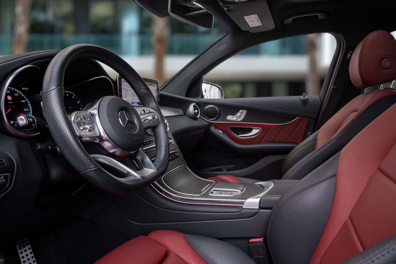 مرسيدس بنز GLC 200 GLC 200 Coupe | 3,682 P.M | 0% Downpayment | Immaculate Condition!