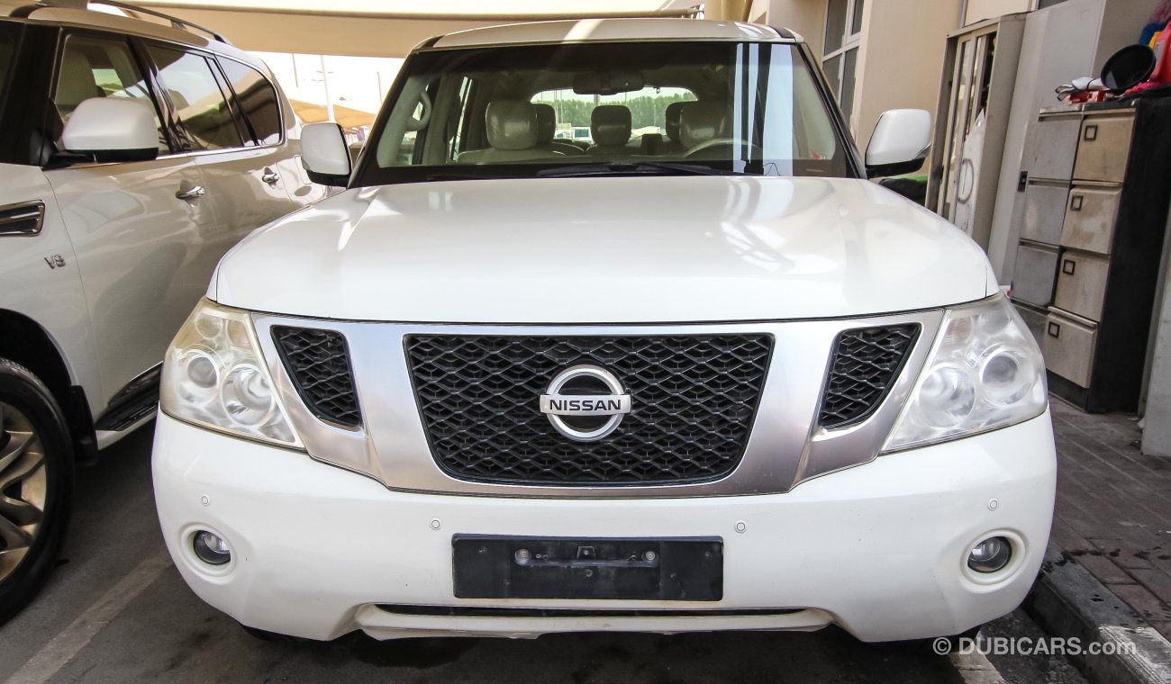 Nissan Patrol SE