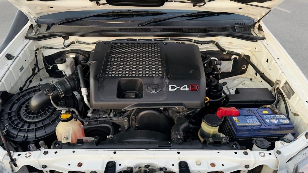 Toyota Hilux DOUBLE CABIN | PREMIUM ARB BULL BAR INSTALLED | 3.0L DIESEL | RHD | 2011 | AIR SNORKEL