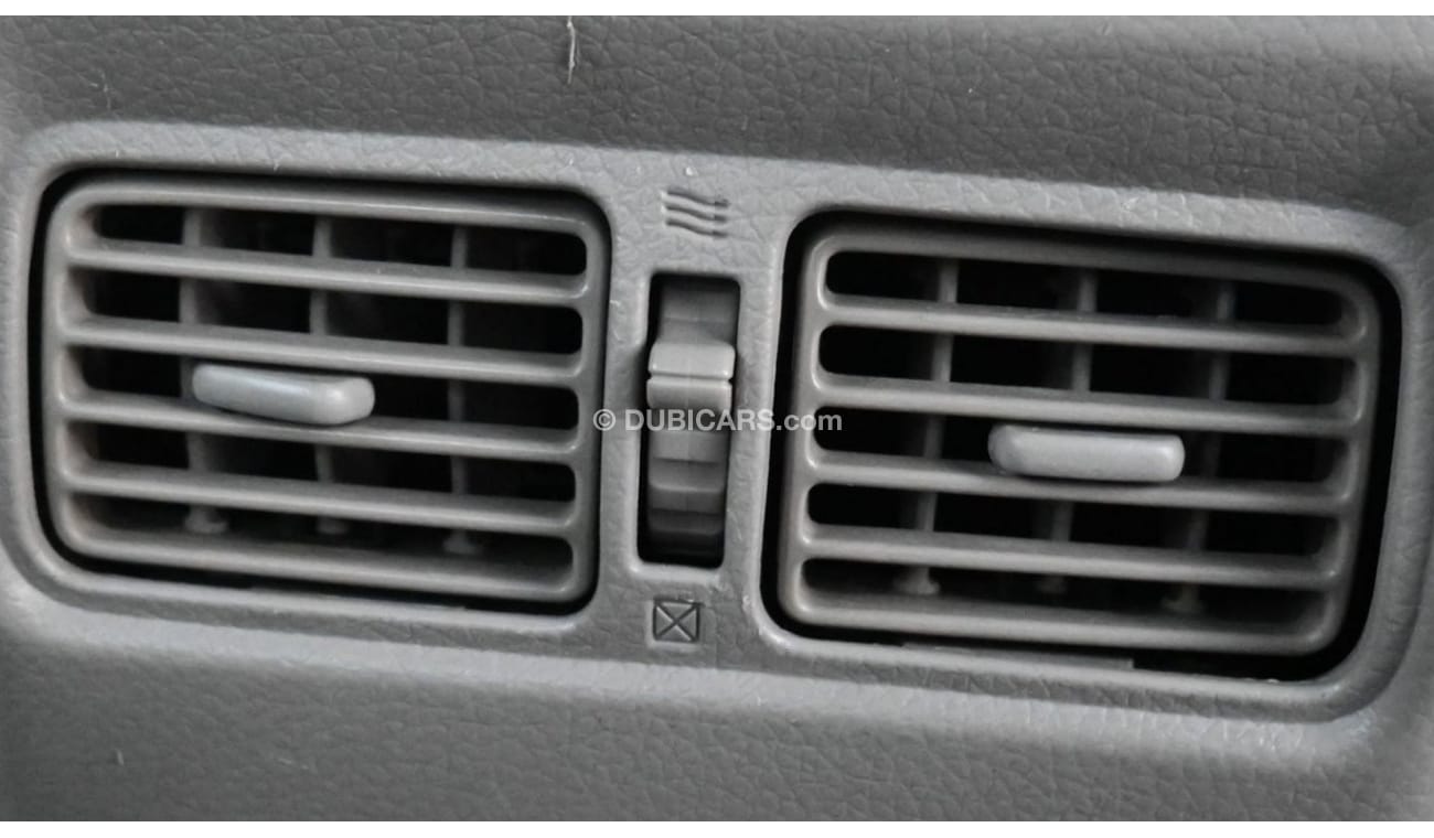 Nissan Sentra 2016 GCC EXCELLENT CONDITION WITHOUT ACCIDENT