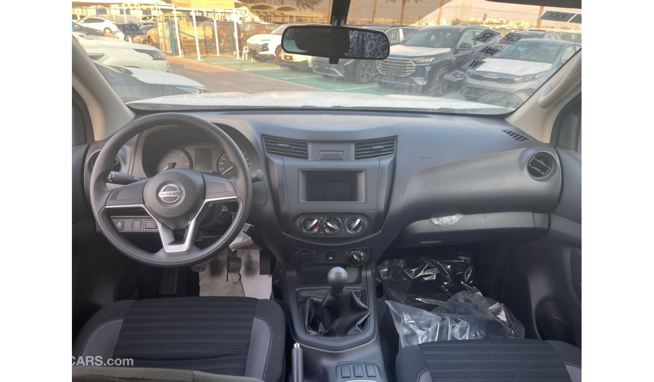 Nissan Navara 2.5L Diesel Manual 4x4 Basic