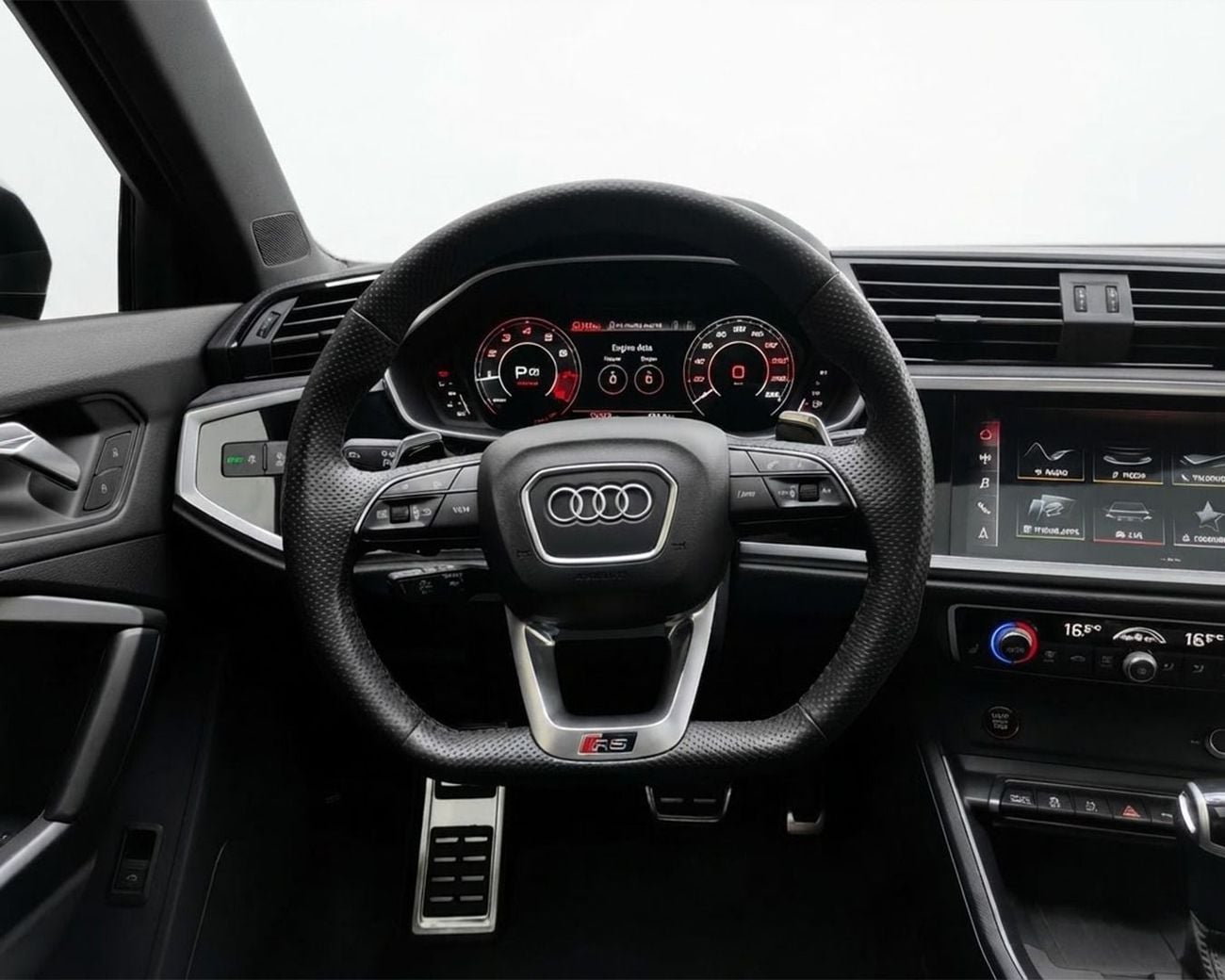 أودي RSQ3 STD l GCC Specs | 2 Keys | AED 3,721 /- Monthly