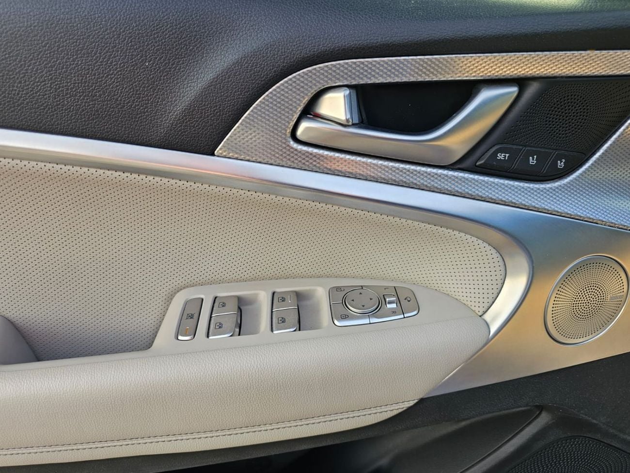 Genesis G70 Prestige 2.0L RWD