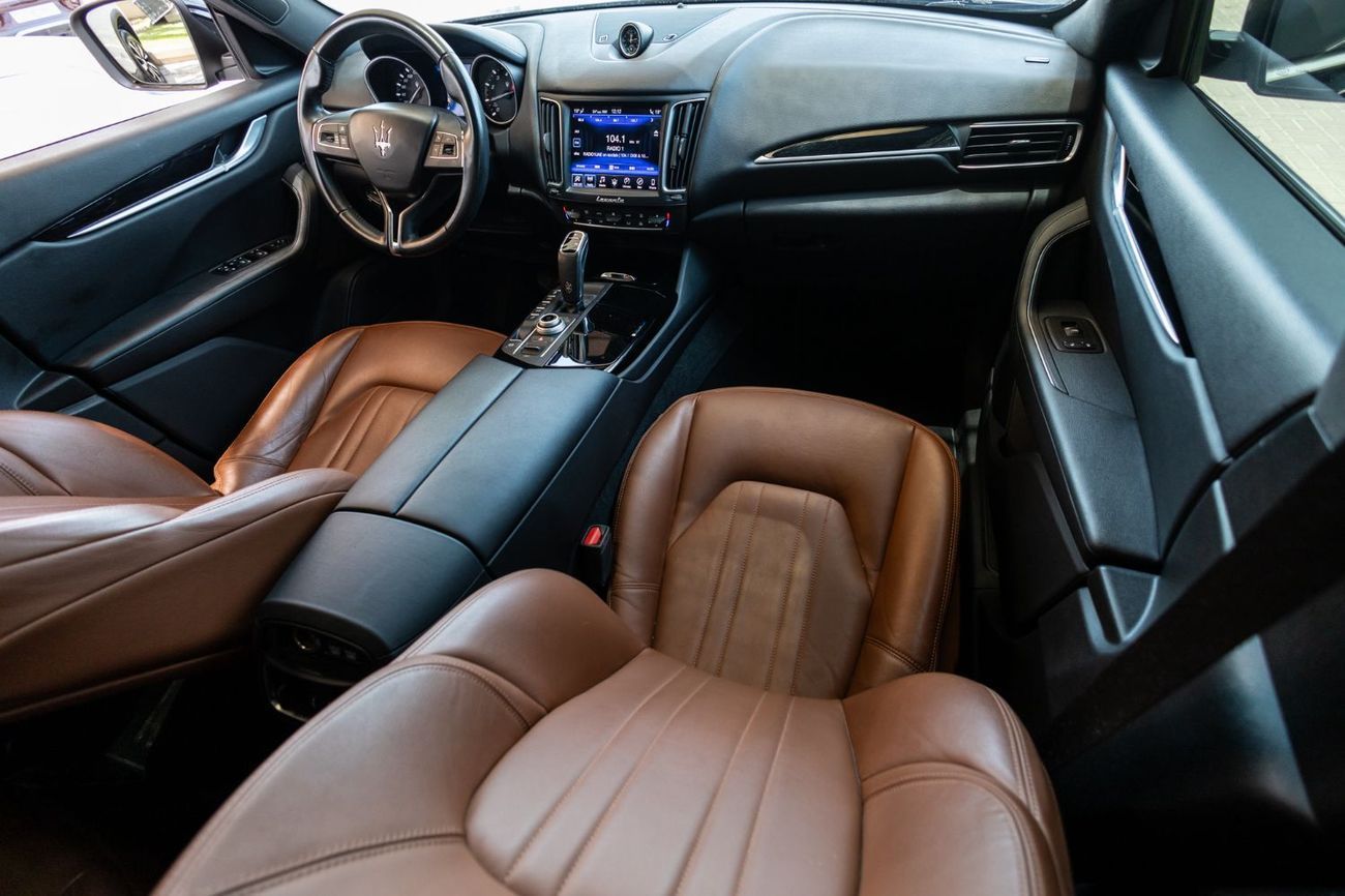 Maserati Levante Std 3.0L (345 HP)