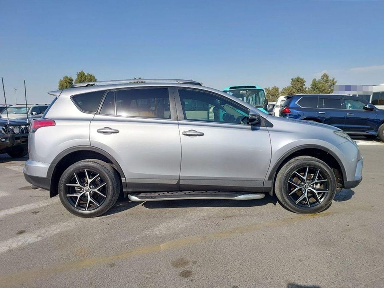 تويوتا راف ٤ TOYOTA RAV4 SUV RHD 2016 MODEL 2.5 L PETROL AUTOMATIC(PM97905)