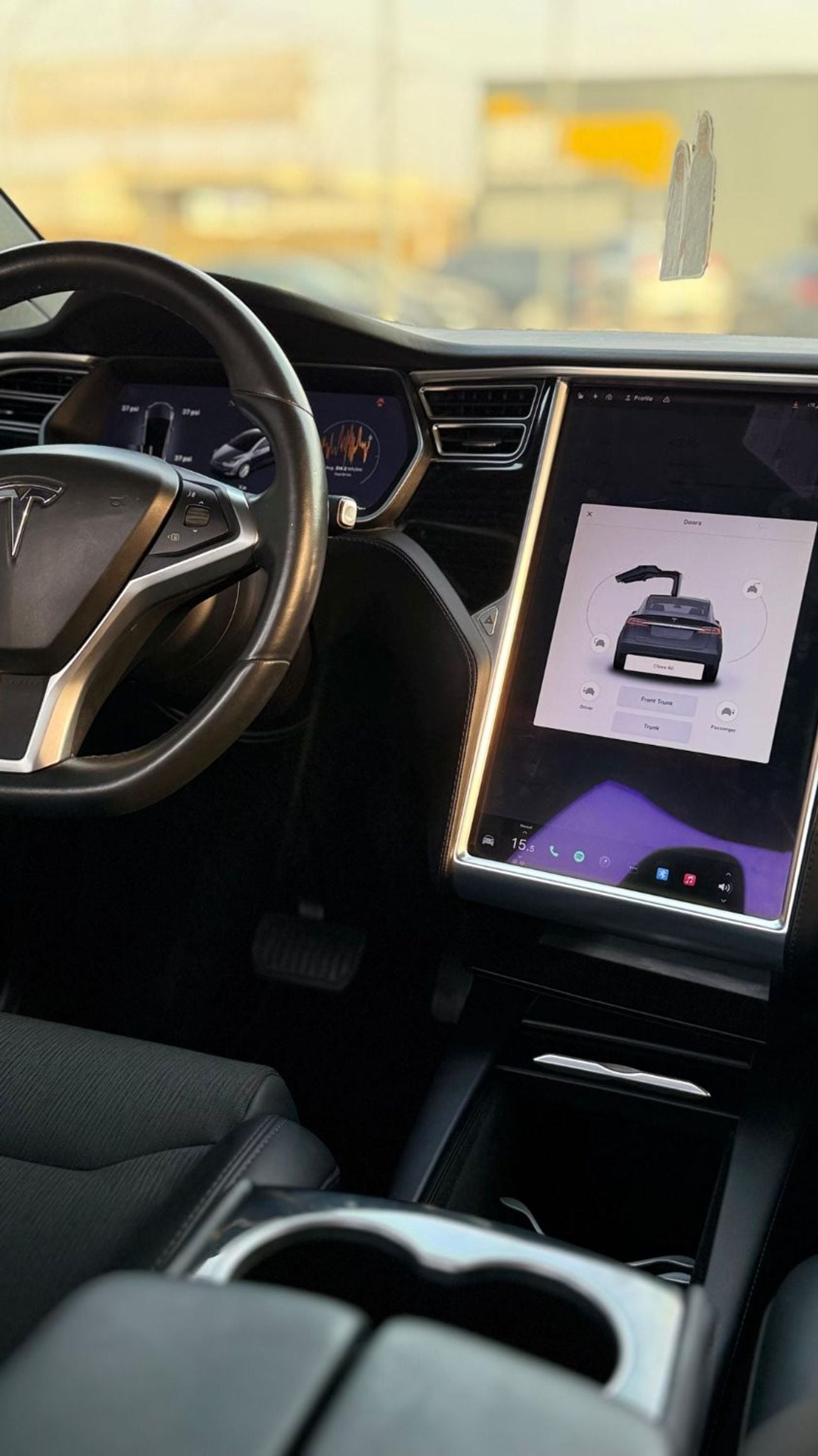 Tesla Model X 75D Long Range (AWD)