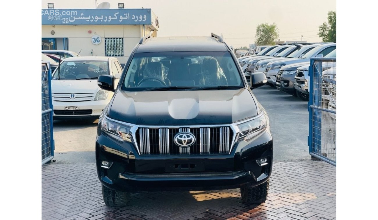 تويوتا برادو Toyota prado RHD Diesel engine model 2011 car very clean and good condition