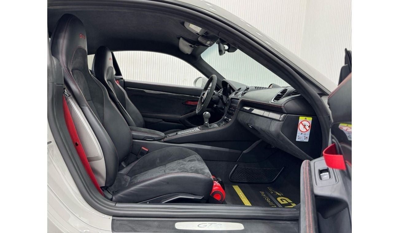 Porsche 718 Cayman GT4 4.0L (420 HP) M/T 2020 Porsche 718 GT4, 2026 Porsche Warranty, Manual Transmission, New Tyres, F