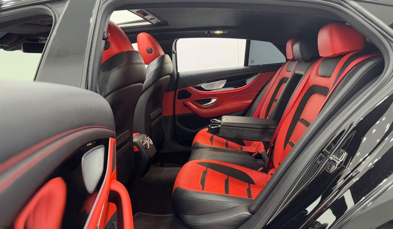 Mercedes-Benz AMG GT 43 AMG 2020 Mercedes Benz GT43 AMG, Warranty, Full Mercedes Service History, Full Options, GCC