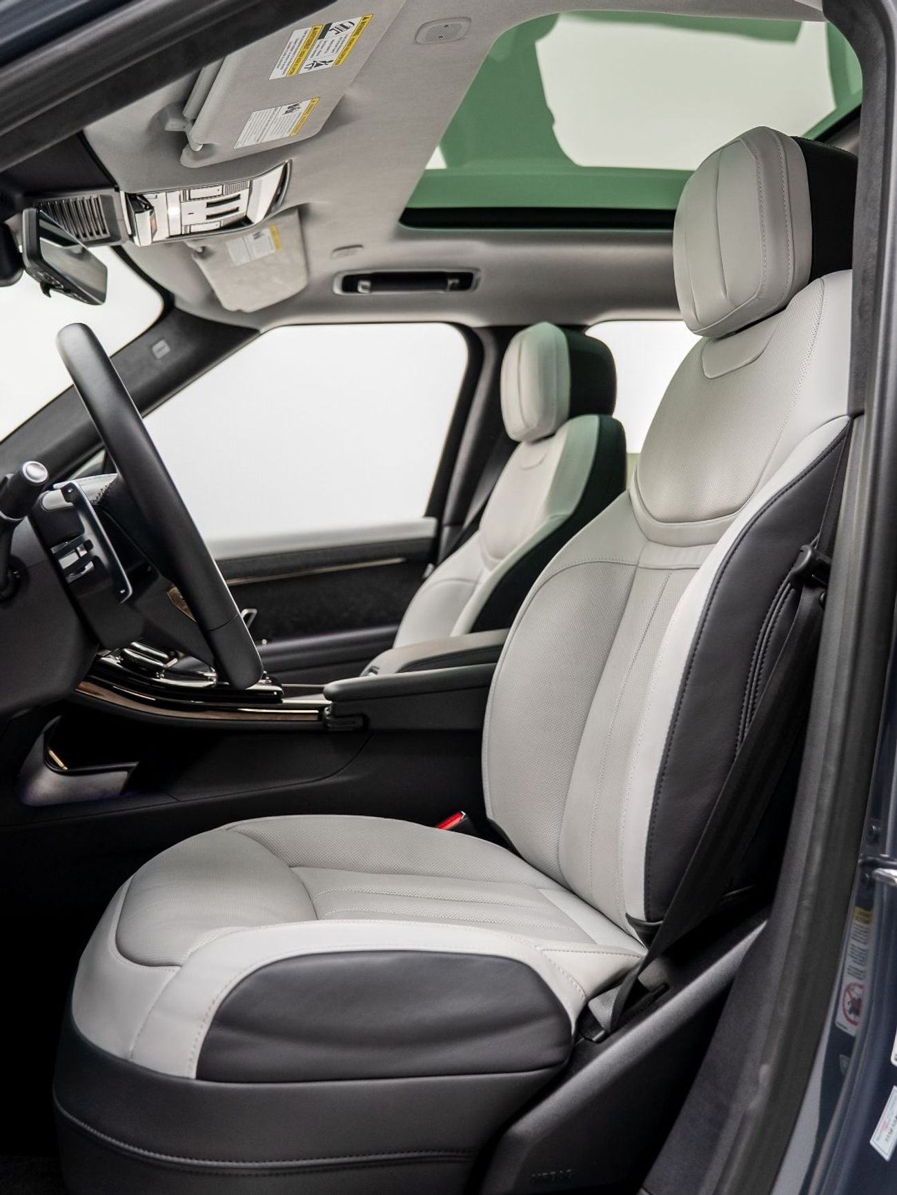Land Rover Range Rover Sport FIRST EDITION