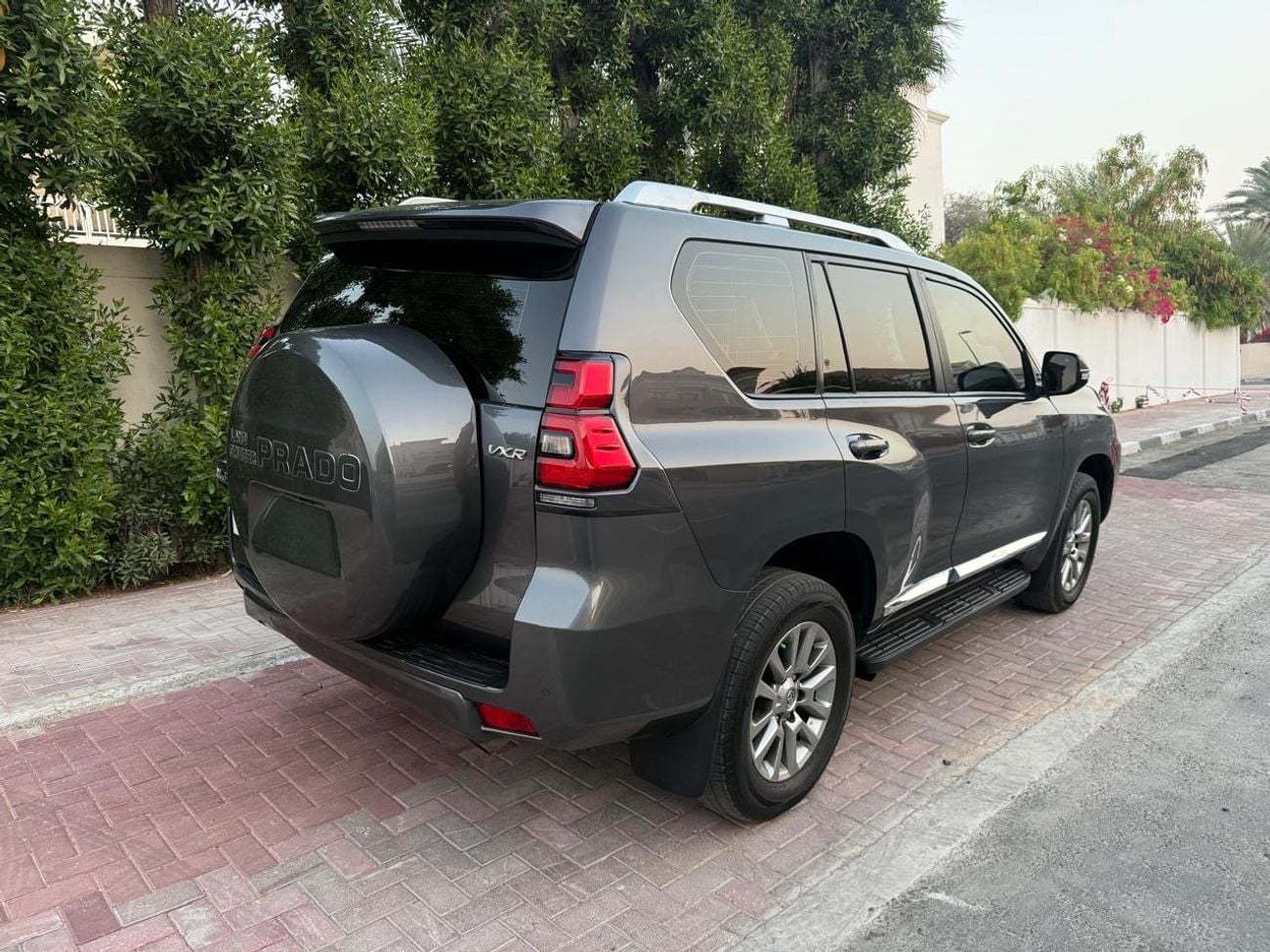 تويوتا برادو VXR