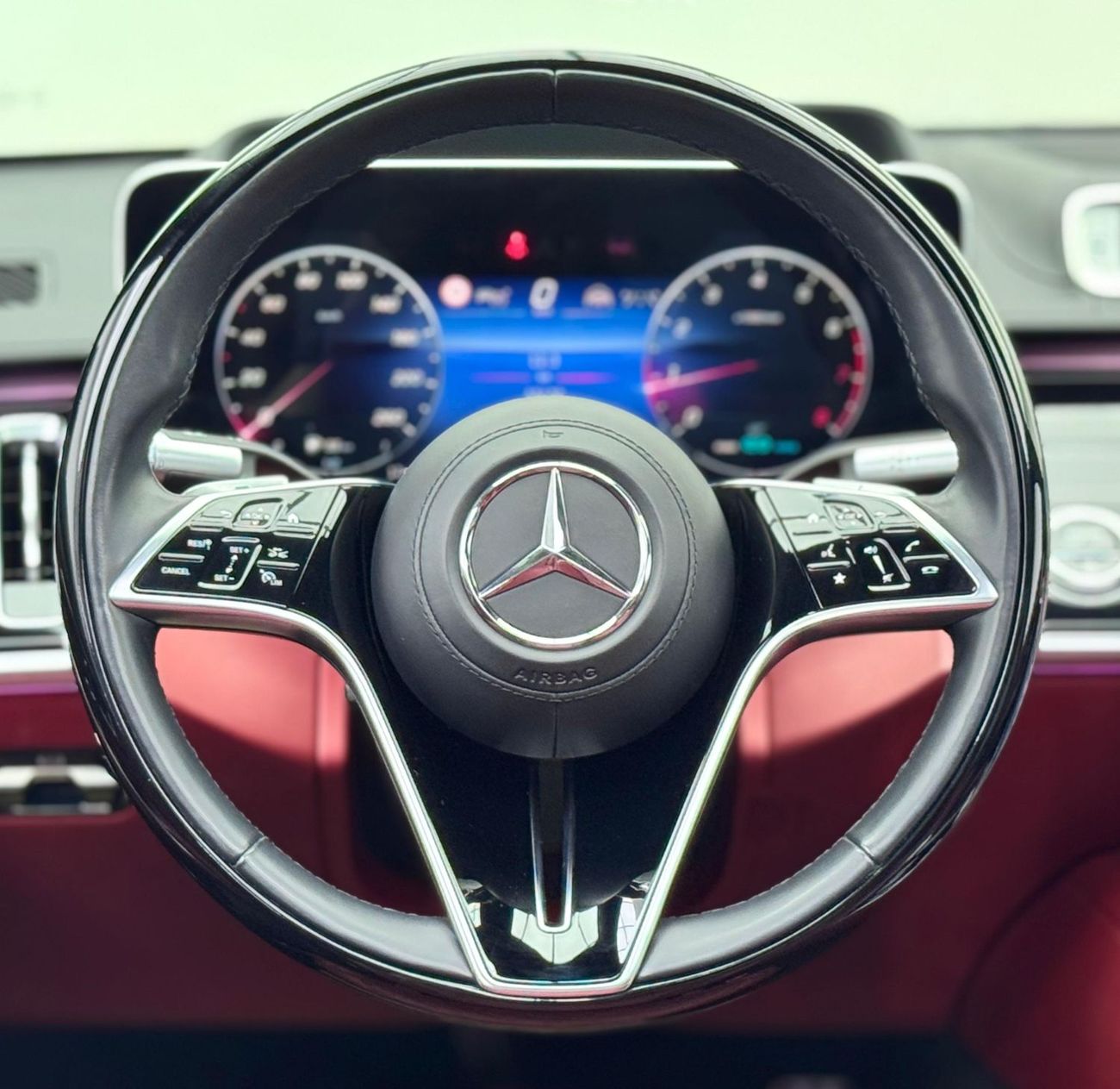 مرسيدس بنز S 580 4MATIC Exclusive 4.0L 2022 Mercedes Benz S580 4MATIC, 2027 MB Warranty, 2026 MB Service Pack, Fully