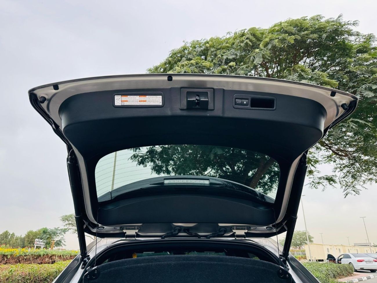 لكزس NX 300 F Sport 2.0L