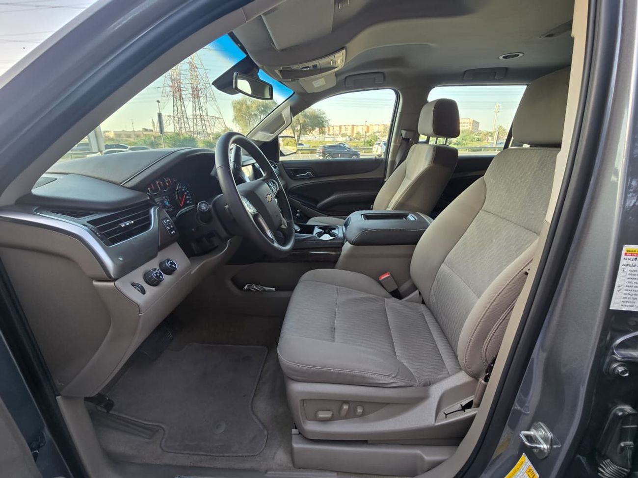 Chevrolet Tahoe LS 5.3L 4WD (8 Seater) CHEVROLET TAHOE LT 2018 GCC 2KEYS // PERFECT CONDITION