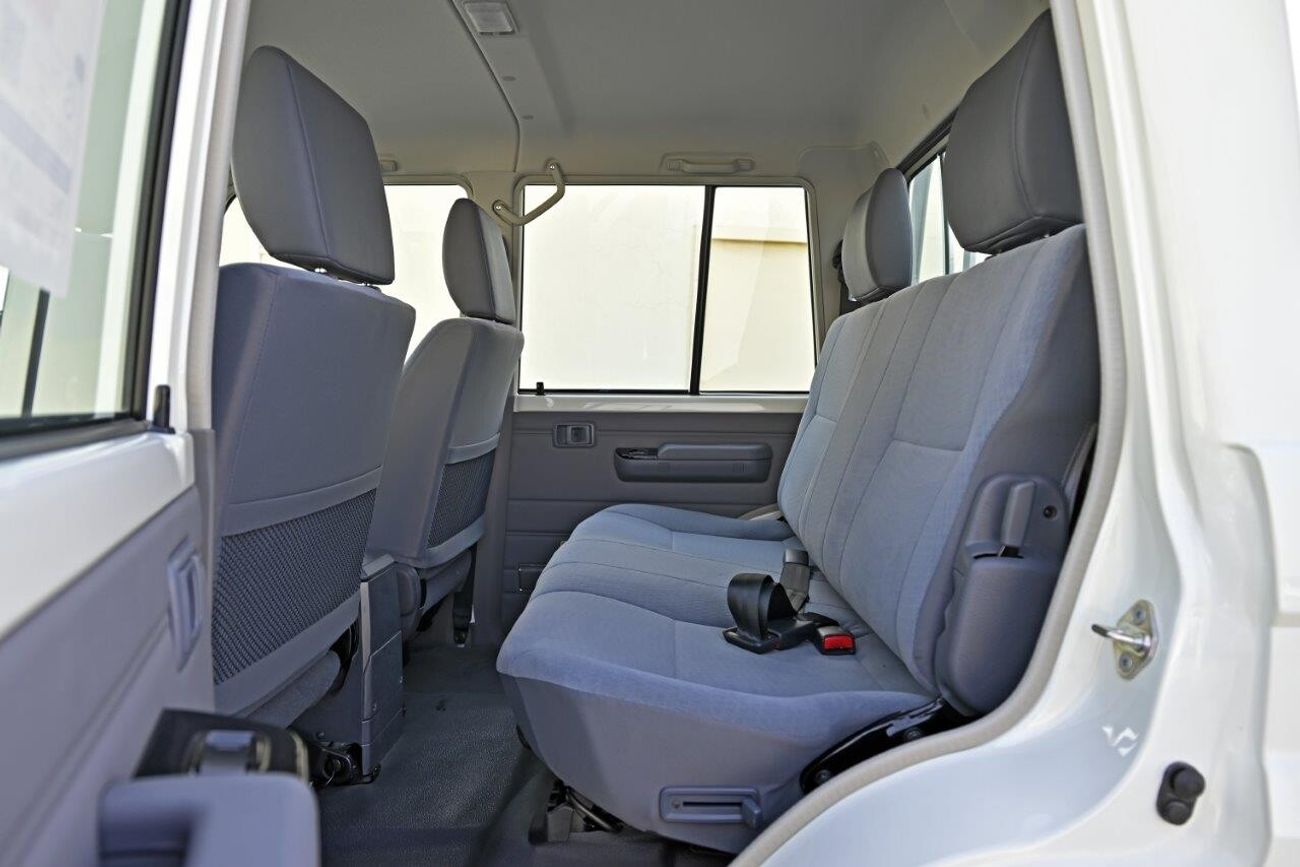 Toyota Land Cruiser Pick Up V8 4.5L TURBO DIESEL 4WD